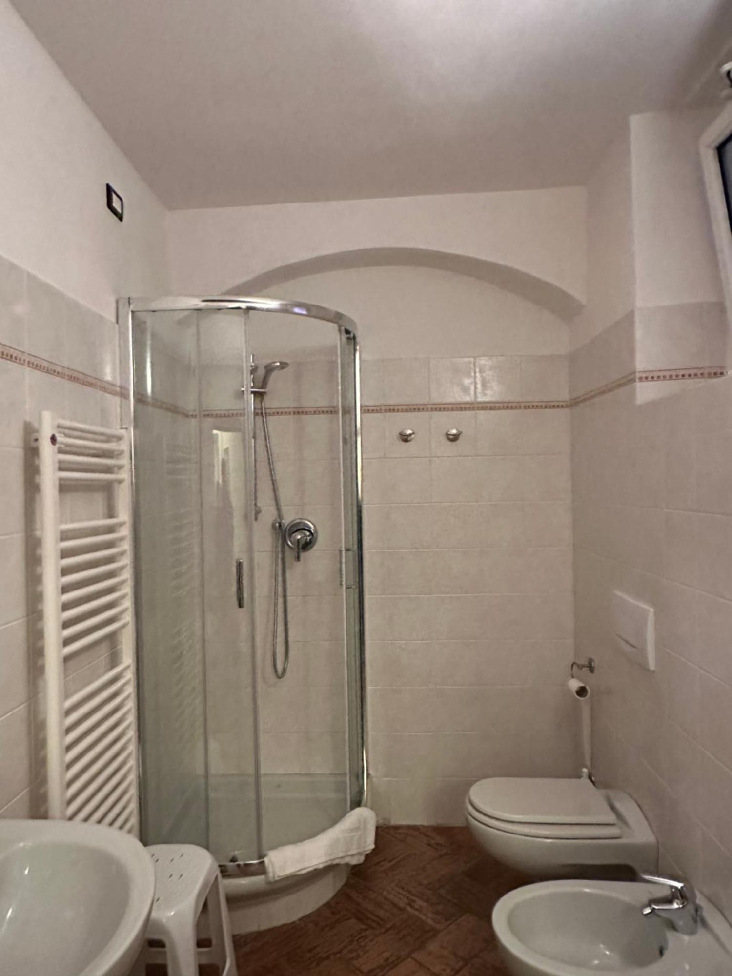 Ferienwohnung Tre Caravelle Levanto Exterior foto